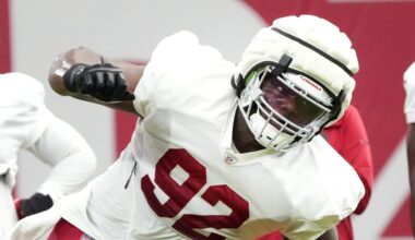 Knee Injury Forces Cardinals Veteran DL Out vs Rams