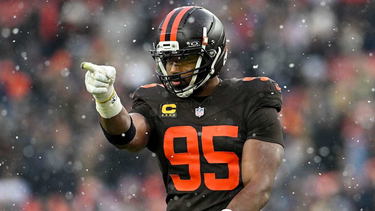 Cleveland Browns defensive end Myles Garrett