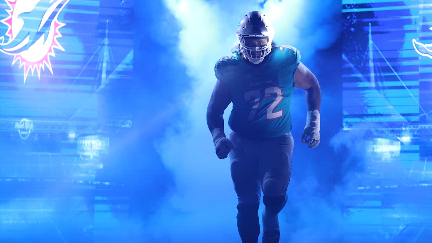 Dolphins Rookie Stock Report After Week 14: Jonah's Best Game Yet?