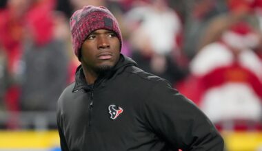 DeMeco Ryans Urges Texans Offense to Improve After Win vs. Chiefs