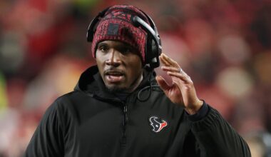 DeMeco Ryans has concerns about the Houston Texans offense