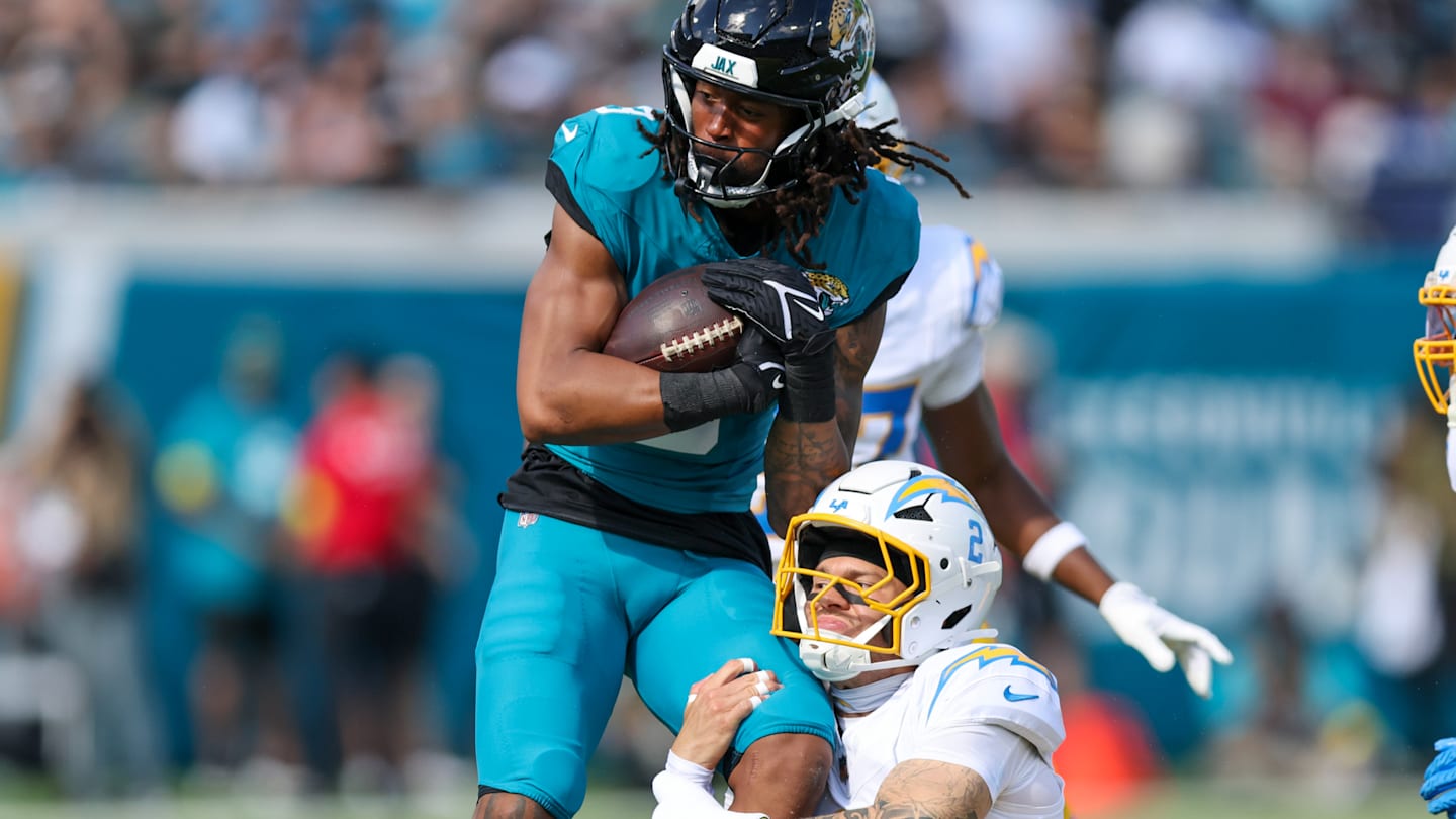 Los Angeles Chargers v Jacksonville Jaguars