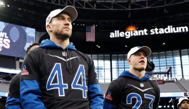 San Francisco 49ers Pro Bowlers Kyle Juszczyk (L) and Christian McCaffrey (R)