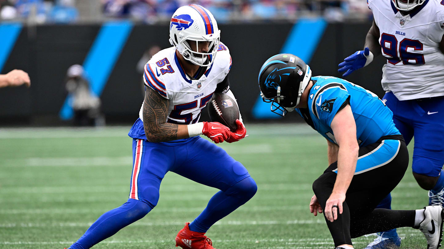 Bills' DE strikes again, boasts more career interceptions than All-Pro CB