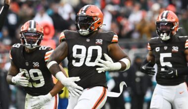 Browns sign fan favorite to help the defensive line