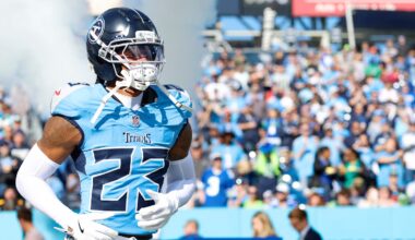 Tennessee Titans' Safety Kevin Winston Jr. vs the Seattle Seahawks