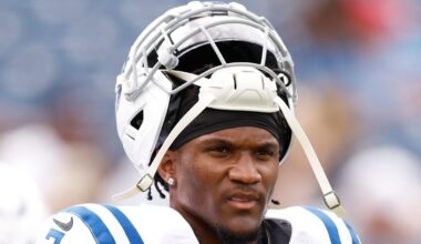 Indianapolis Colts v Tennessee Titans