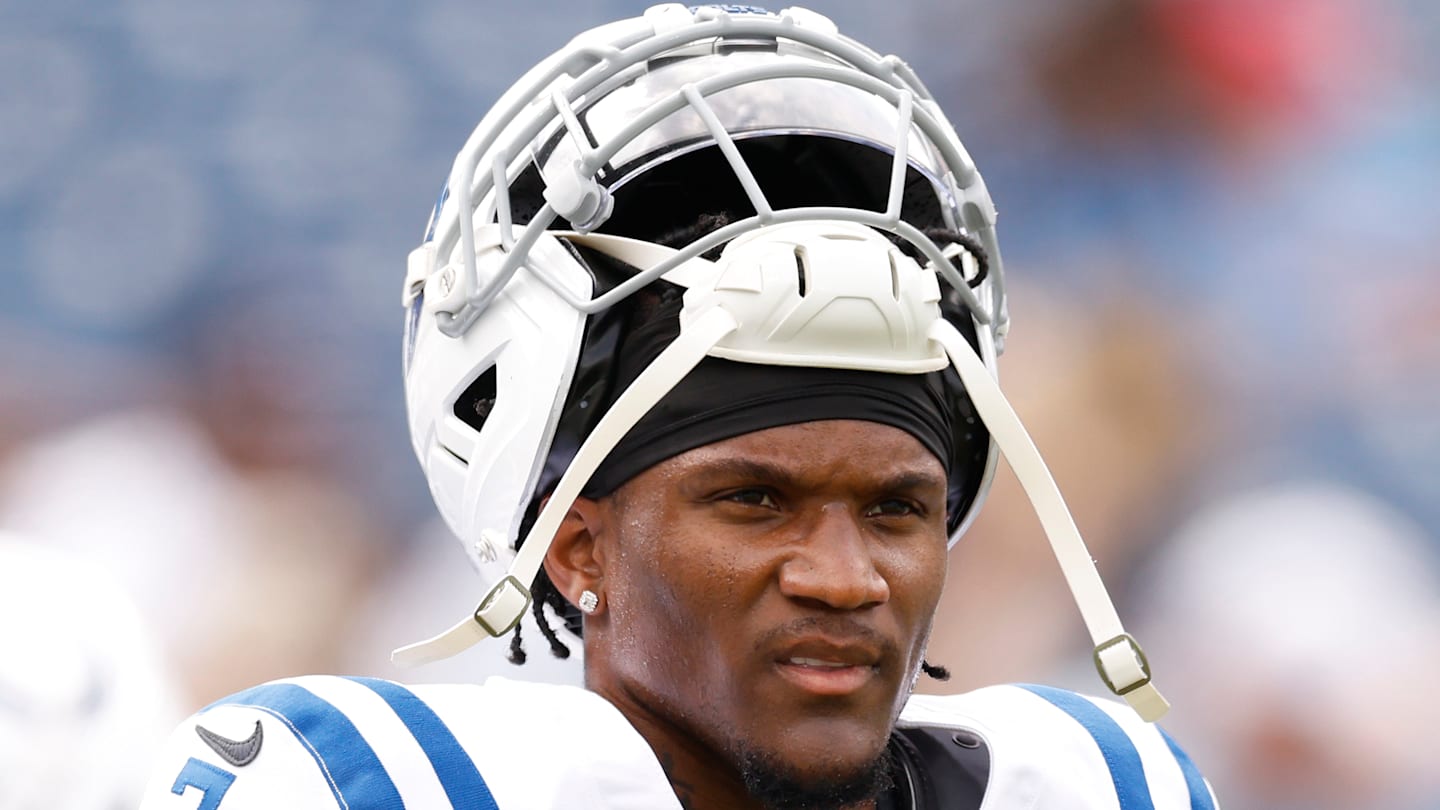 Indianapolis Colts v Tennessee Titans