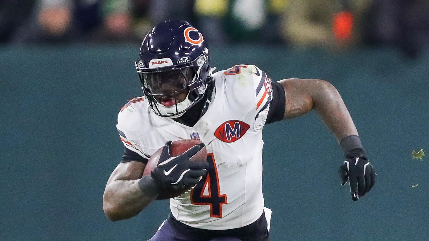 D'Andre Swift earns shocking RB ranking as 2025 NFL playoffs inch closer