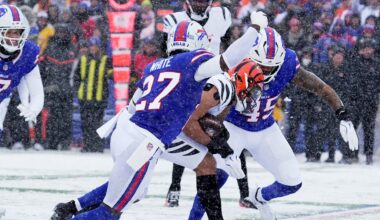 Bills' veteran LB proclaims 'division is still open' as pivotal Week 15 matchup looms