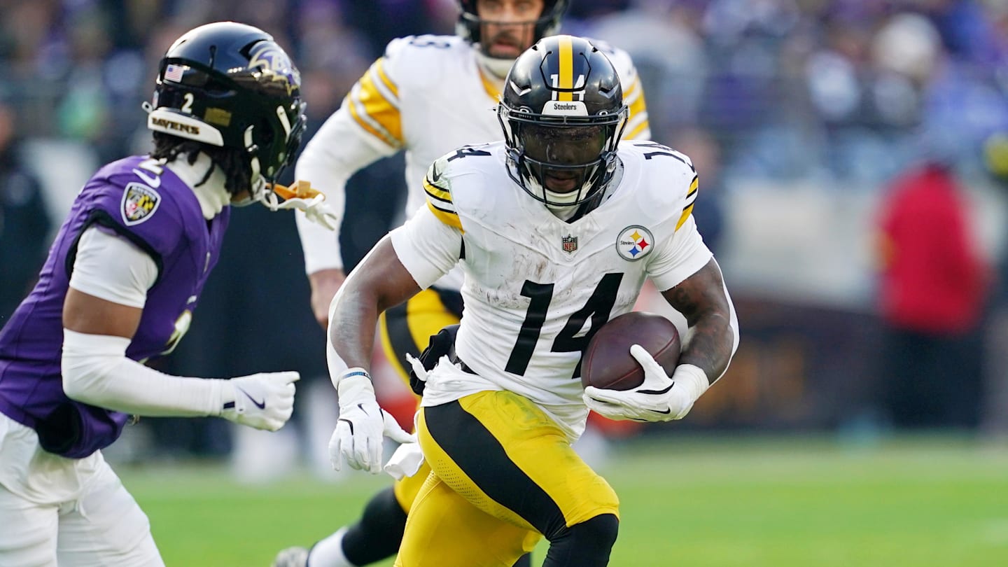 Steelers New Top Offensive Weapon is Clear