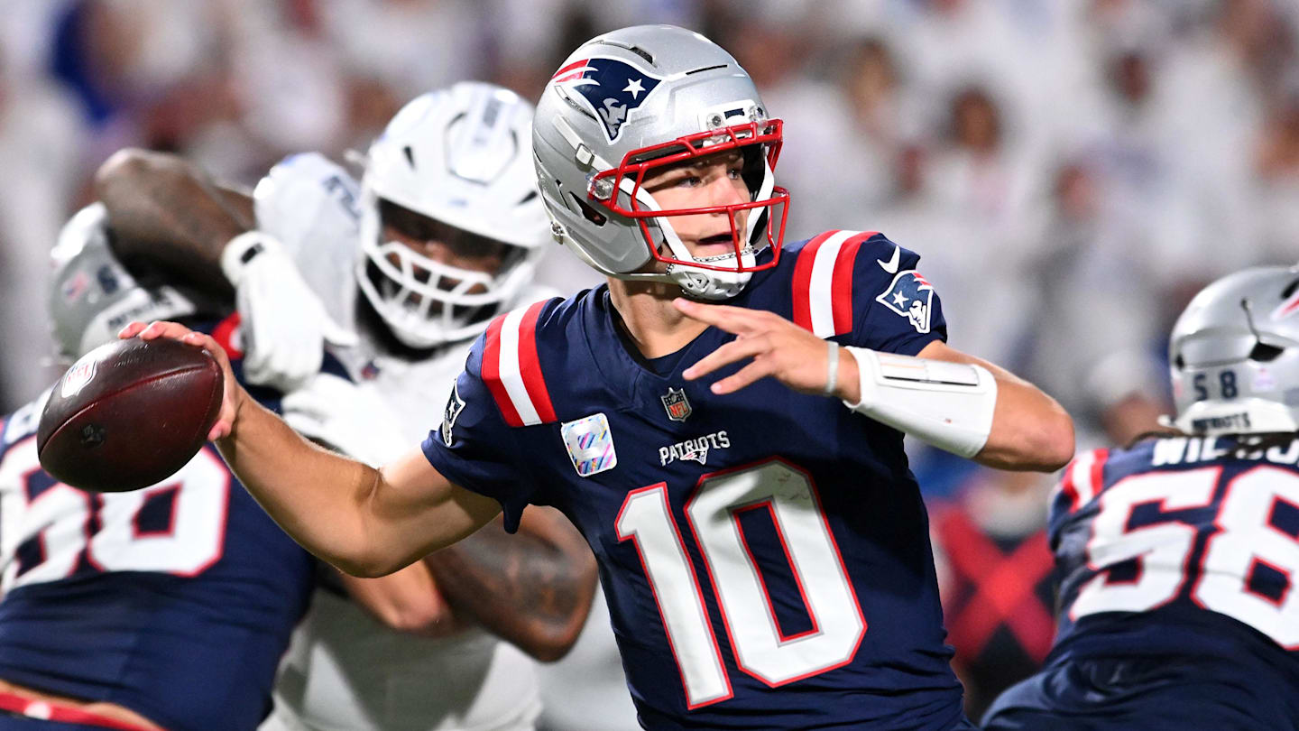 New England Patriots quarterback Drake Maye