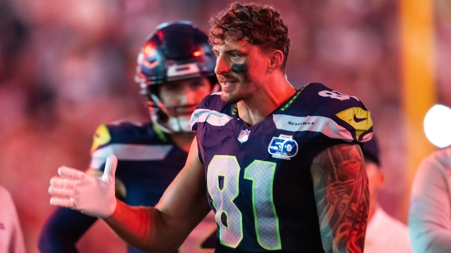 Seattle Seahawks announce 10 roster moves, including head-start on free agent class