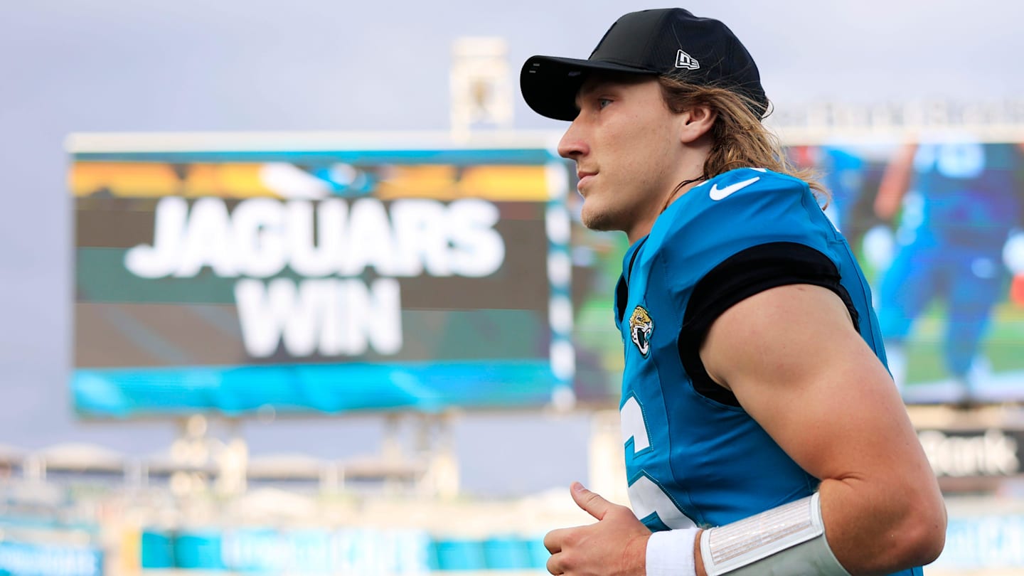 Jacksonville Jaguars quarterback Trevor Lawrence (16) runs off the field after the game of an NFL football matchup at EverBank Stadium, Sunday, Dec. 14, 2025, in Jacksonville, Fla. The Jaguars defeated the Jets 48-20.