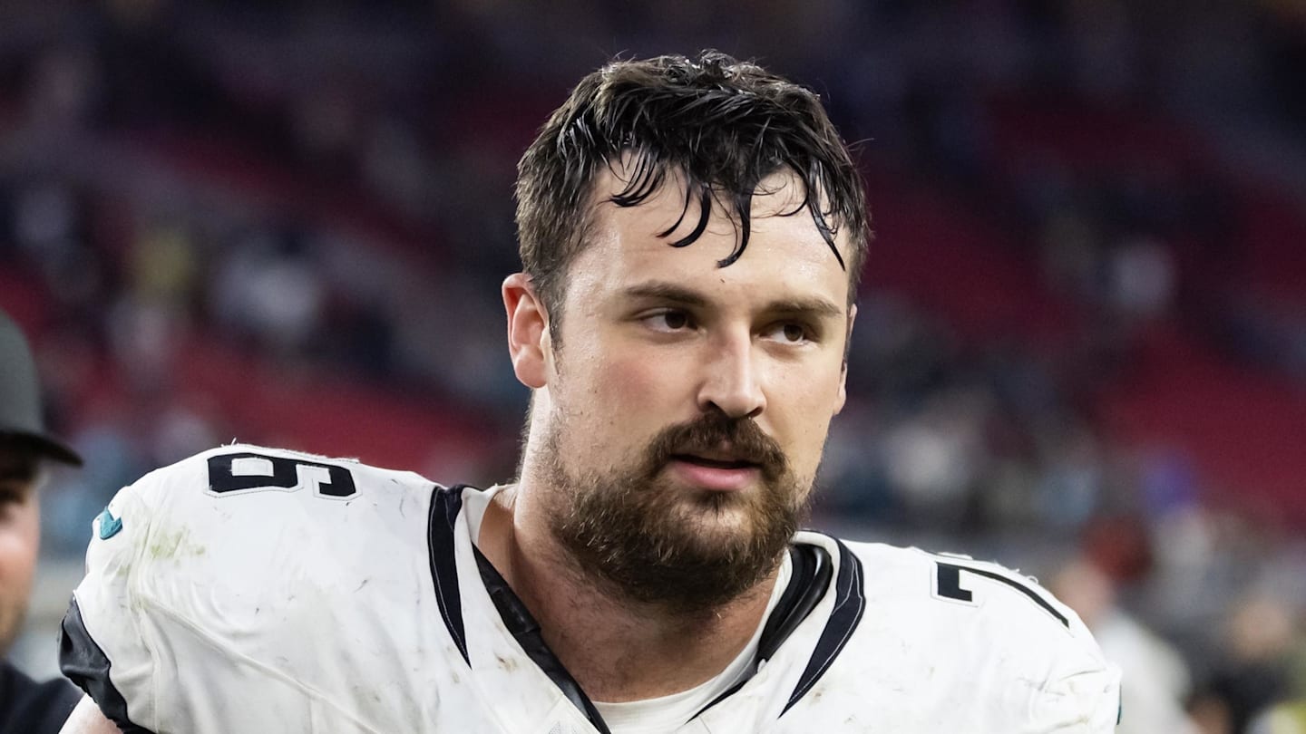 What Ezra Cleveland Sees in Jaguars' Trevor Lawrence