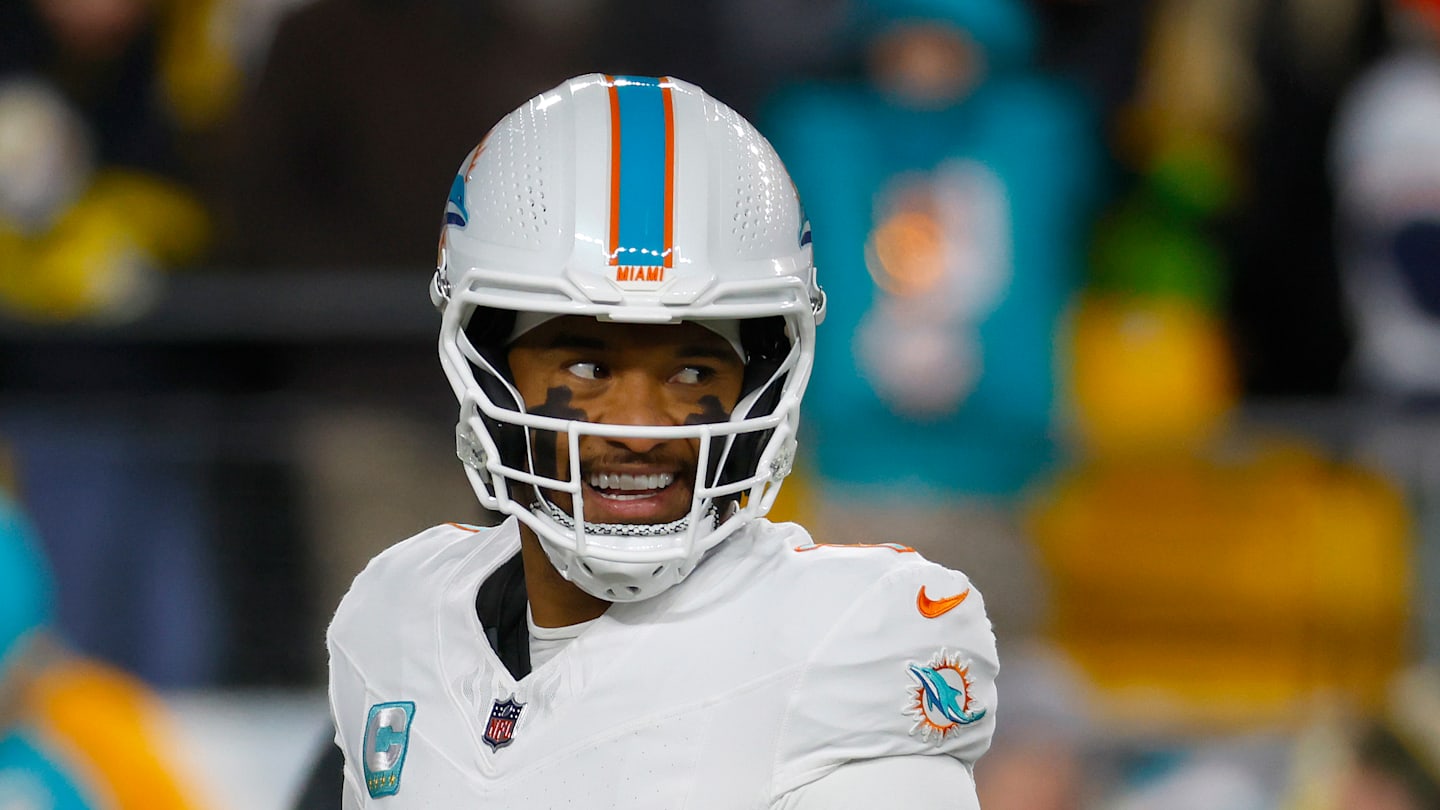 Miami Dolphins v Pittsburgh Steelers - NFL 2025