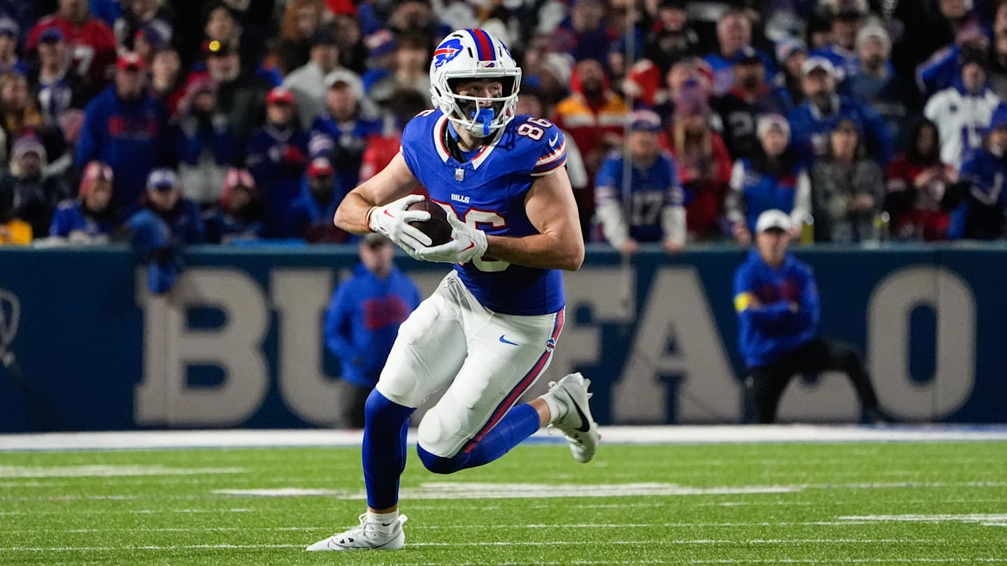 Bills' TD receptions leader misses Wednesday practice in worrisome development