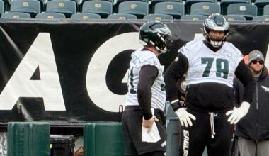Eagles' Backup Staying Patient, Takes First-Team Practice Reps