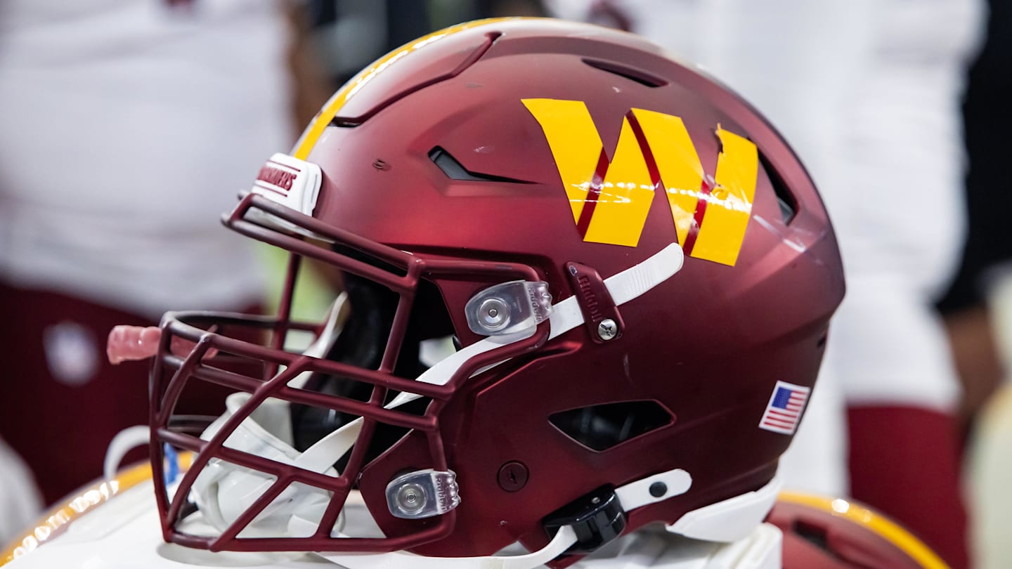 Commanders linebacker earns MBA to prove business acumen