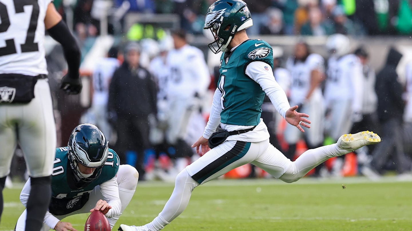 New Kicker Won't Be Under Eagles Christmas Tree This Week
