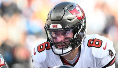 How to watch Buccaneers vs Dolphins, TV channel, livestream, kickoff time