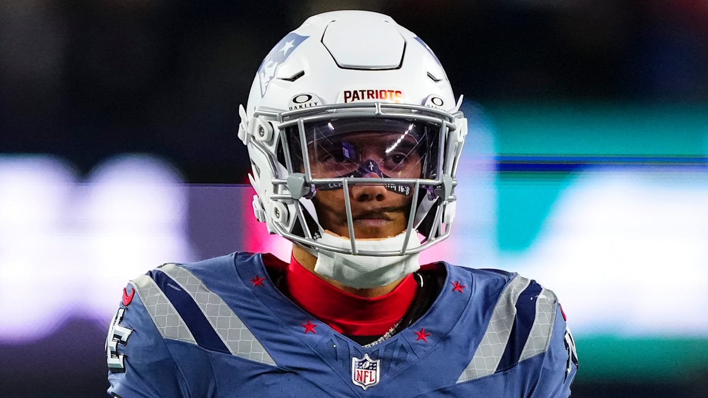 New York Jets v New England Patriots