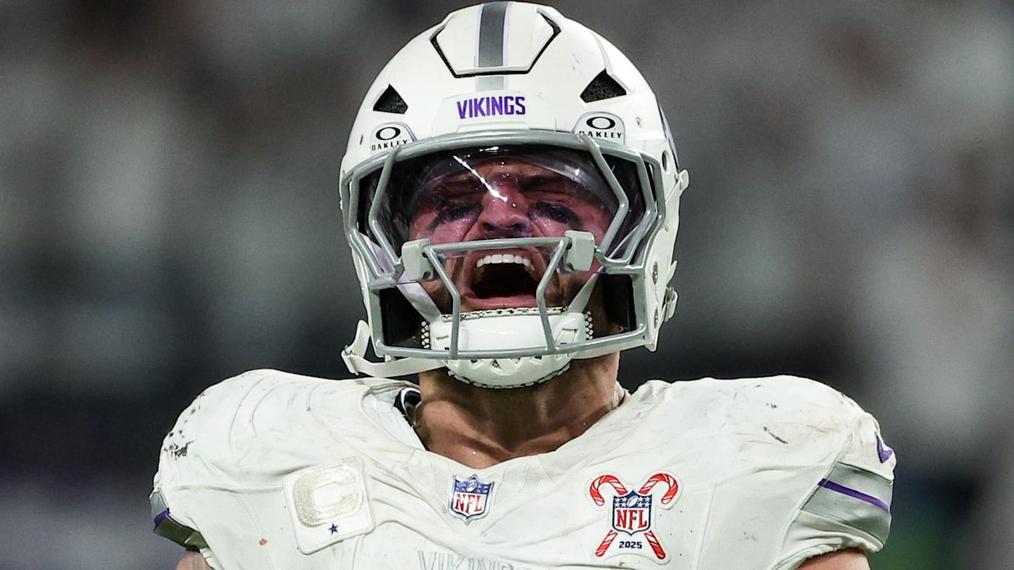 Minnesota Vikings LB Blake Cashman