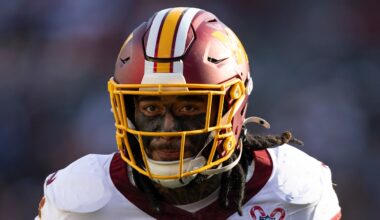 Washington Commanders linebacker Frankie Luvu