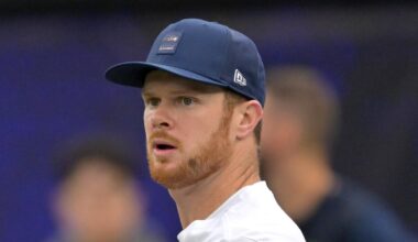 Seattle Seahawks quarterback Sam Darnold warms up