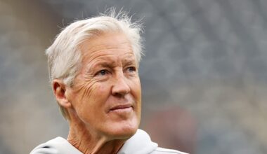 Las Vegas Raiders head coach Pete Carroll on the sidelines