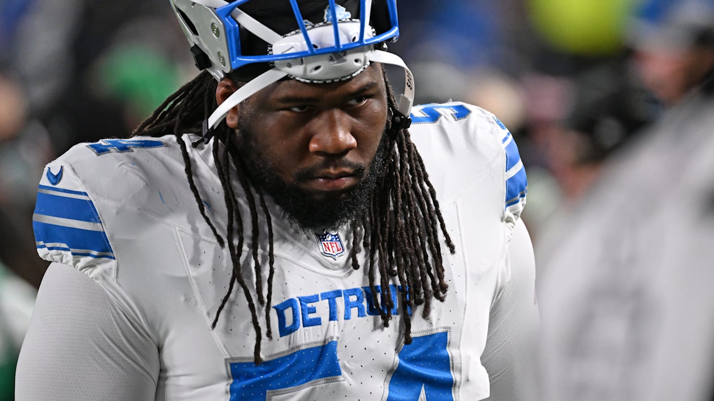 Nov 16, 2025; Philadelphia, Pennsylvania, USA; Detroit Lions defensive tackle Alim McNeill (54) against the Philadelphia Eagles at Lincoln Financial Field.