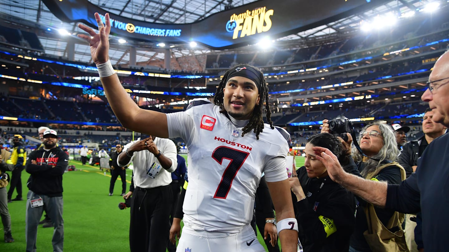 Texans Make Unprecedented NFL History With Win vs. Chargers