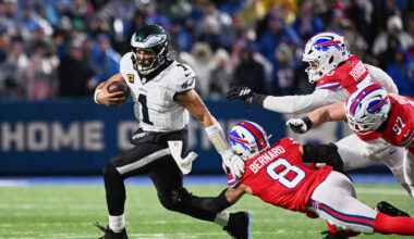 Bills' AFC East reign on ropes after rare first-half shutout at Highmark Stadium