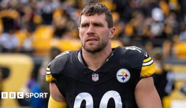 TJ Watt in his Steelers kit