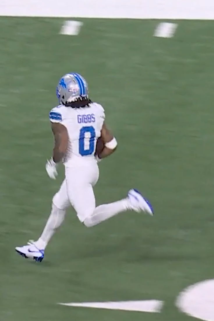 Detroit Lions Beat Dallas Cowboys in Key Late-Season Matchup