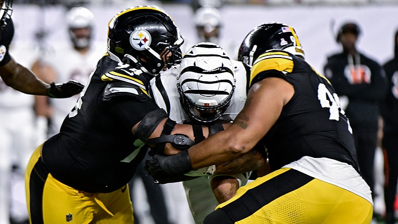 Pittsburgh Steelers Derrick Harmon Yahya Black