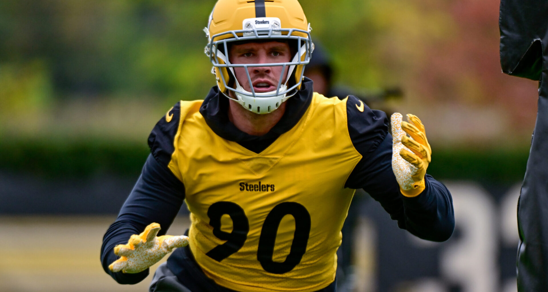 Steelers Teammates React to T.J. Watt's Injury: 'Praying for Him'
