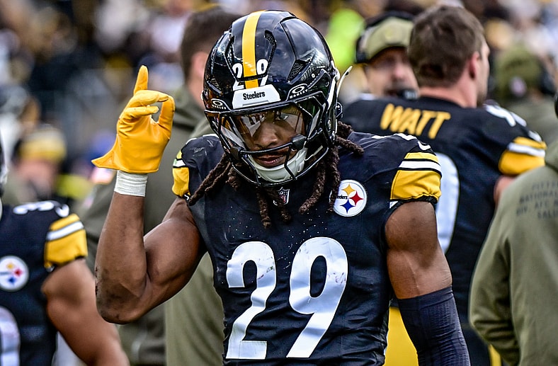 Pittsburgh Steelers S Kyle Dugger