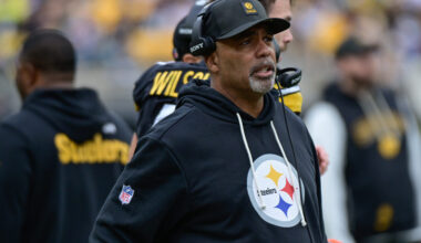Steelers Shouldn't Wait to Move On from Teryl Austin