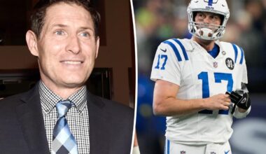 Steve Young says he can still play after Philip Rivers' Colts return