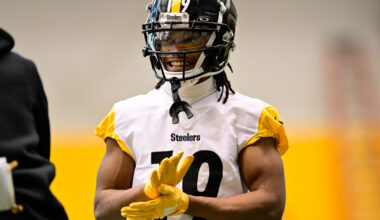 Steelers Wide Receiver Suffers Practice Injury