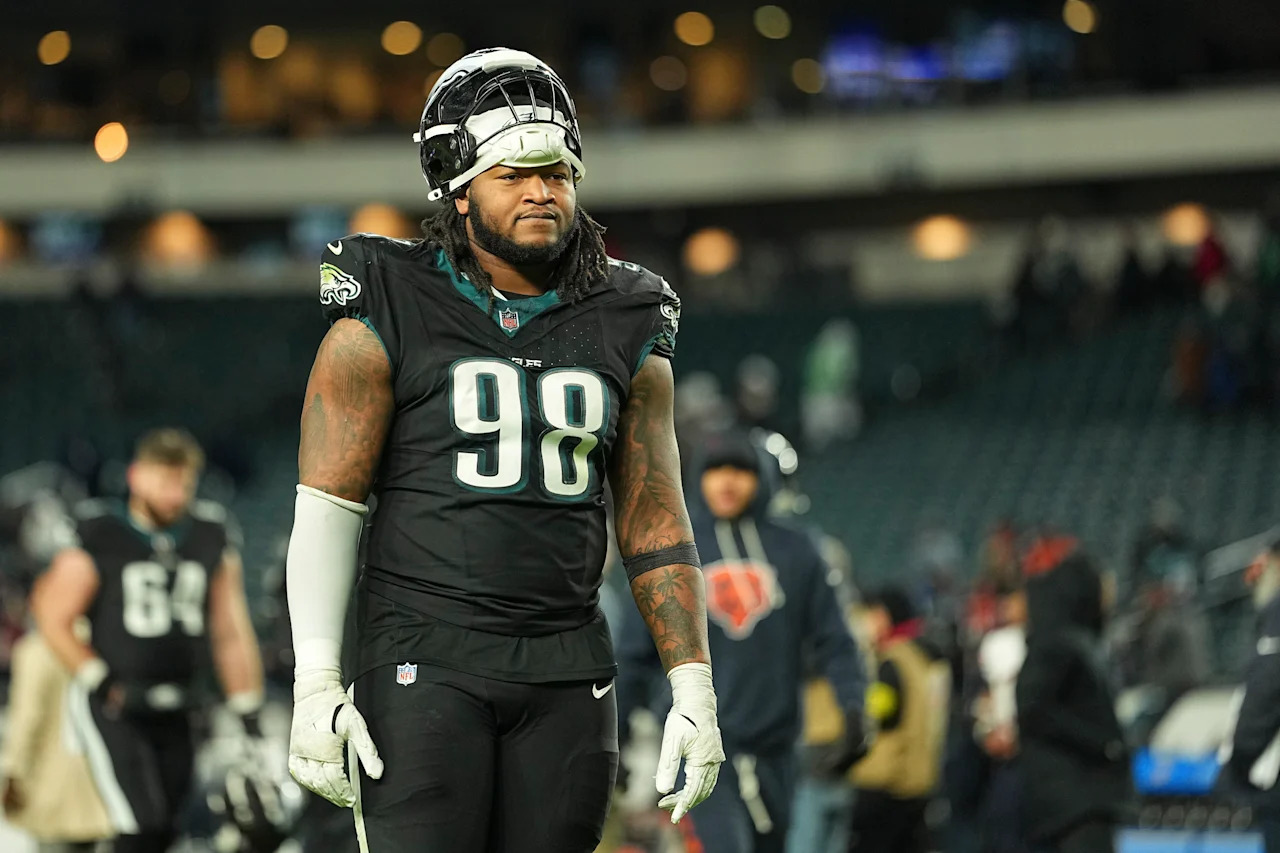 Jalen Carter of the Philadelphia Eagles looks on against the Chicago Bears at Lincoln Financial Field on November 28, 2025 in Philadelphia, United States. (Photo by Mitchell Leff/Getty Images)
