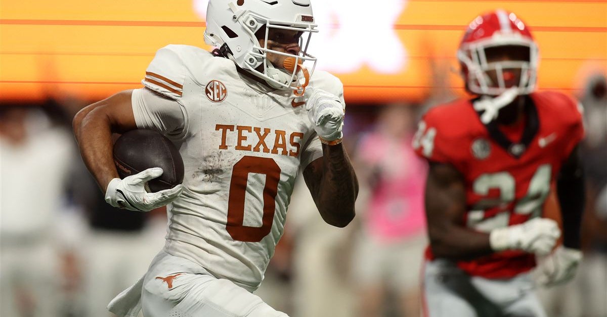 Texas headed to Citrus Bowl against Michigan if current College Football Playoff rankings hold