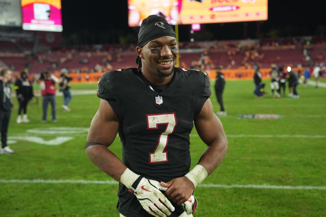 Falcons Star Apologizes After 'Insensitive' TV Remark