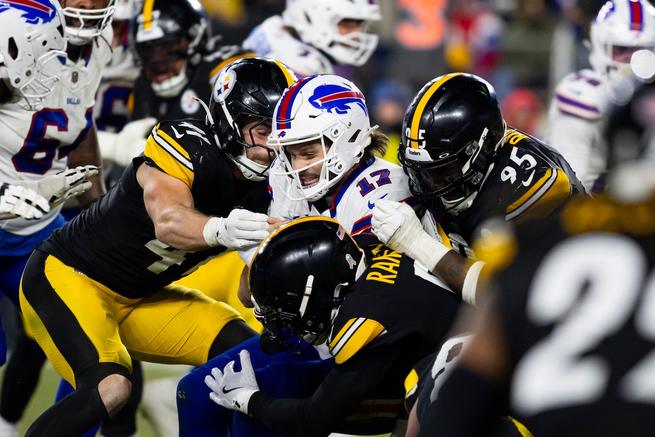 Pittsburgh Steelers vs. Buffalo Bills
