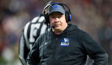 Kentucky firing Mark Stoops, winningest football coach in school history: Source