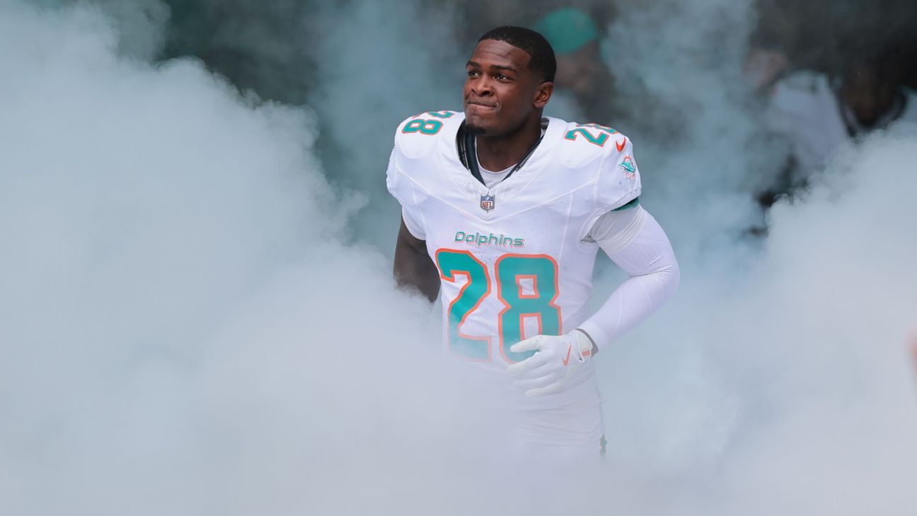Dolphins riding De'Von Achane, run game to unlikely 5-7 record