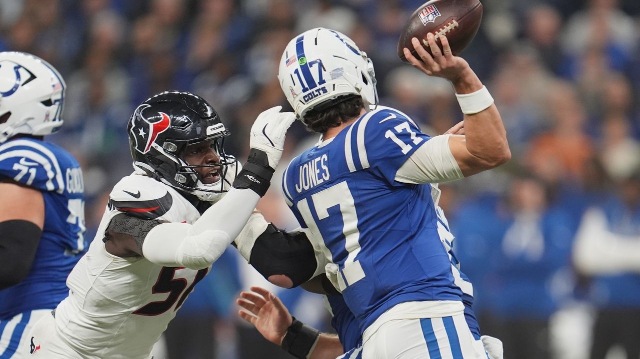 Colts' high-scoring offense is struggling as stronger defenses pose new obstacles