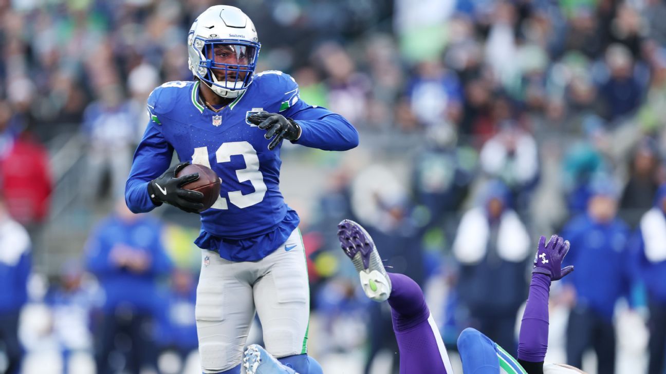 With heavy heart, Ernest Jones IV continues to spark Seahawks