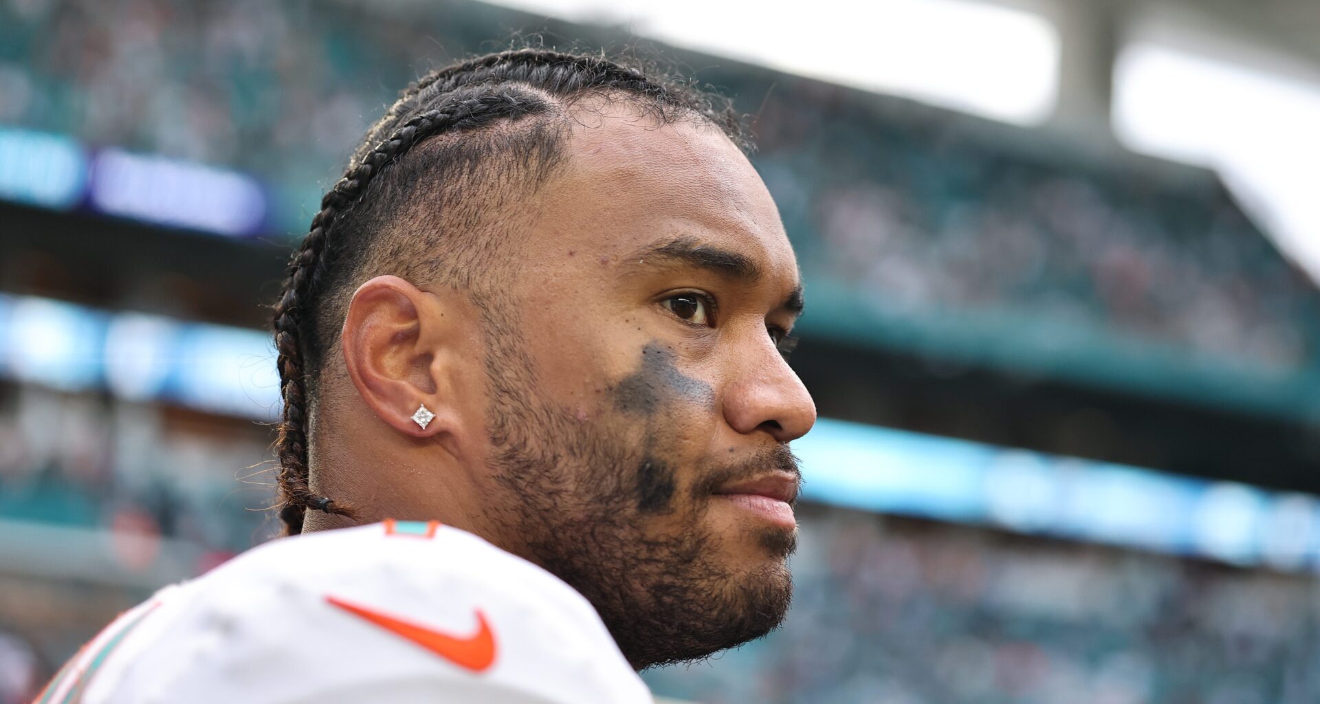 Dolphins Should Find ‘Alternative’ at QB, Says NFL Analyst